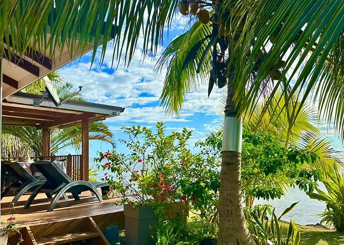O'Coco Bungalow- Breathtaking Waterfront Views, Endless Memories