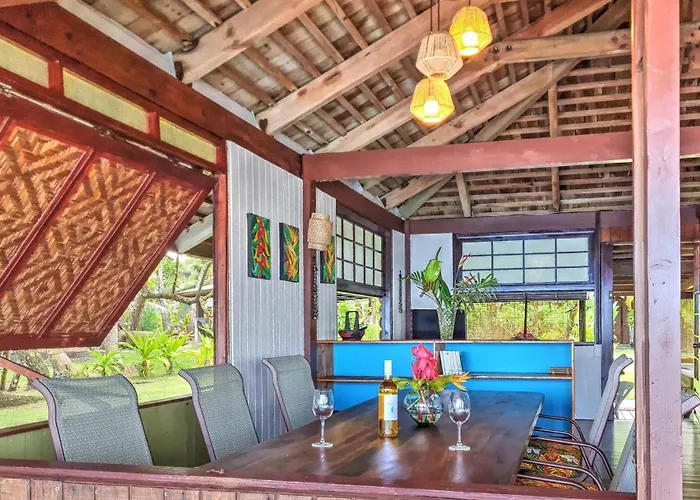 Tahiti Tamanu House - Sejour Bord De Mer, Plage Privee, Tv, Wifi, Hote Polynesienne